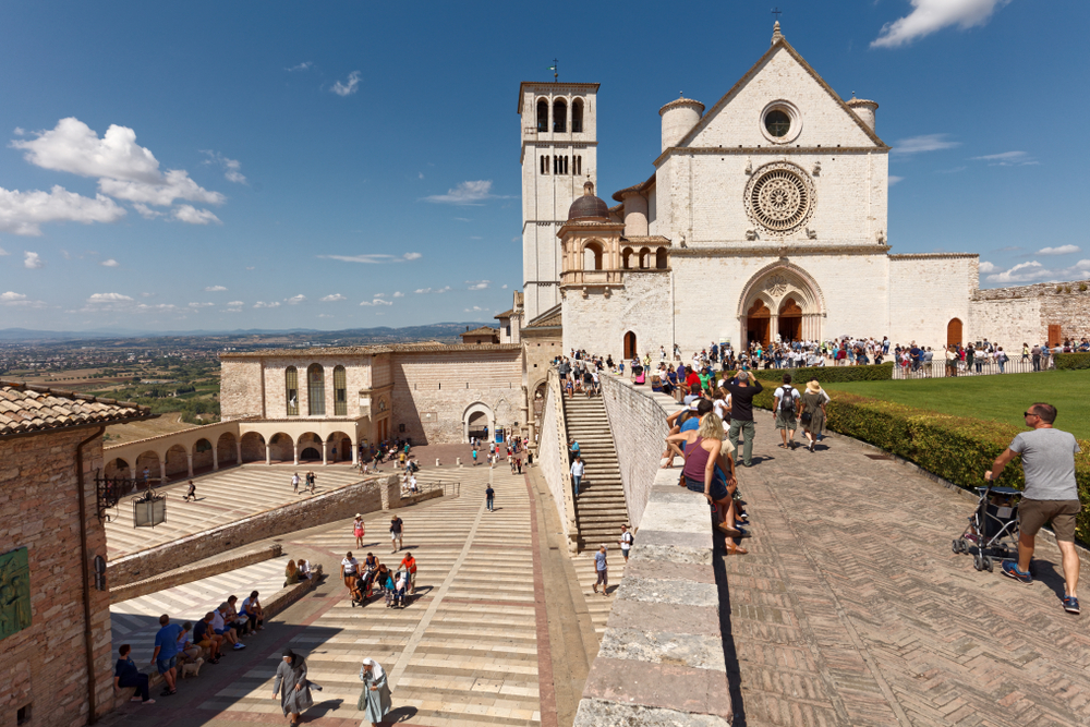 Foto di Assisi e della struttura