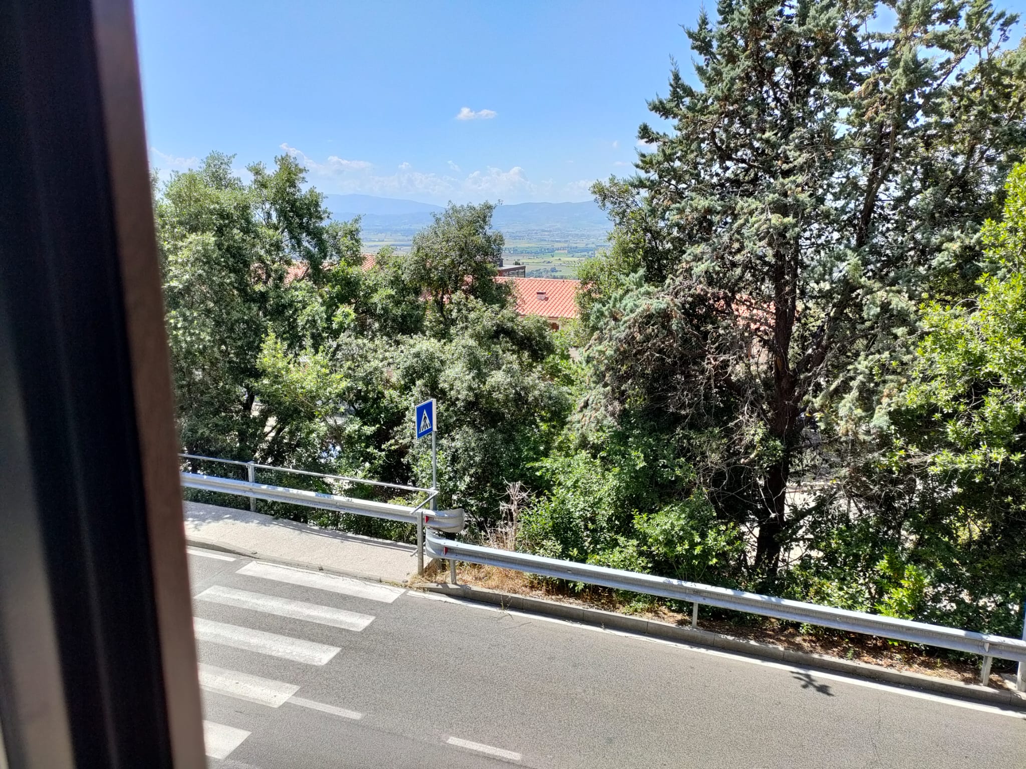 Foto di Assisi e della struttura